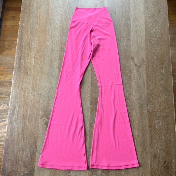 🍀 Offline by aerie | LIKE NEW!! REAL ME High Waisted Crossover Flare Leggings - Picture 4 of 13